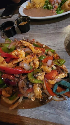 Taco Giro Restaurant Mexican & Seafood photo 6